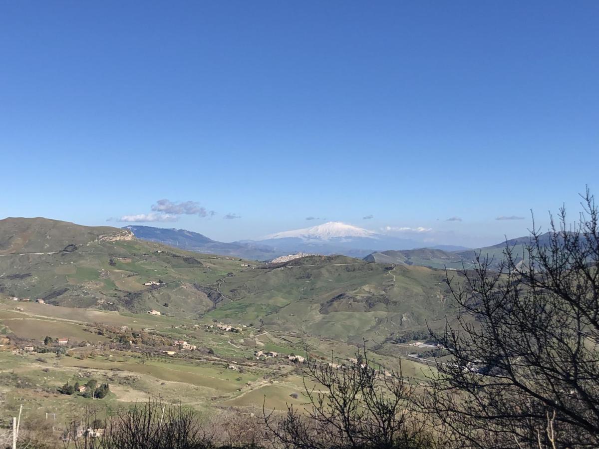 Verso Est Petralia Soprana Buitenkant foto