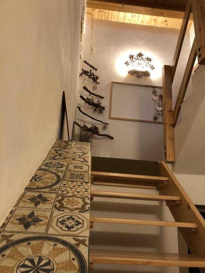 Verso Est Petralia Soprana Buitenkant foto